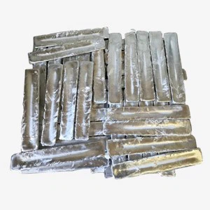 TiC daļiņas stiprinošs kompozītmateriāls